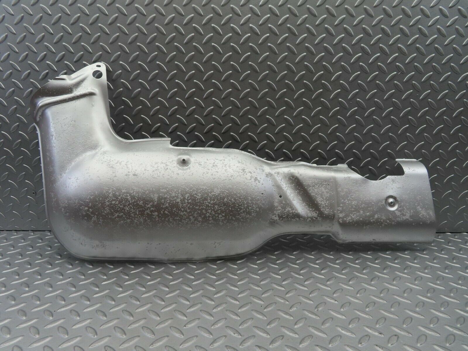 5923 Mercedes-Benz W123 200 Exhaust Heat Shield
