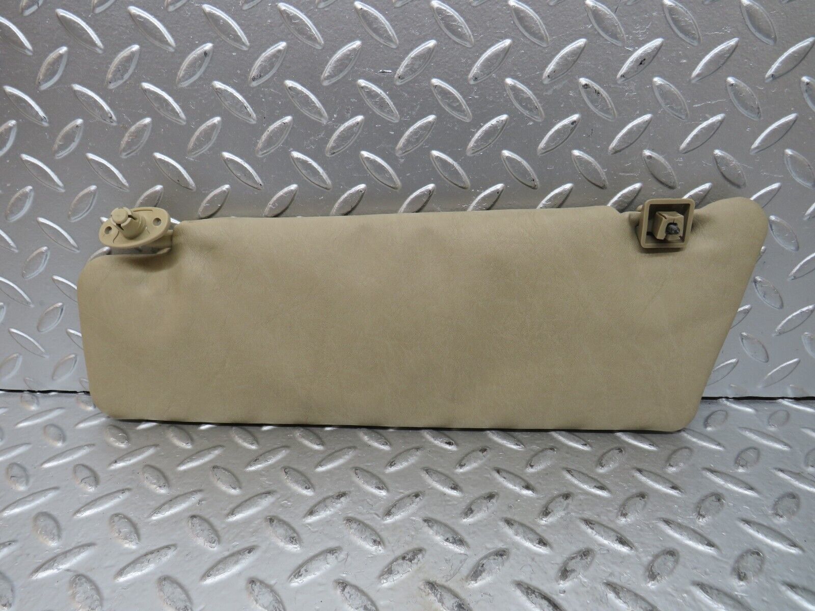 27529 Mercedes-Benz S124 300TE Wagon Sun Visor Right Side