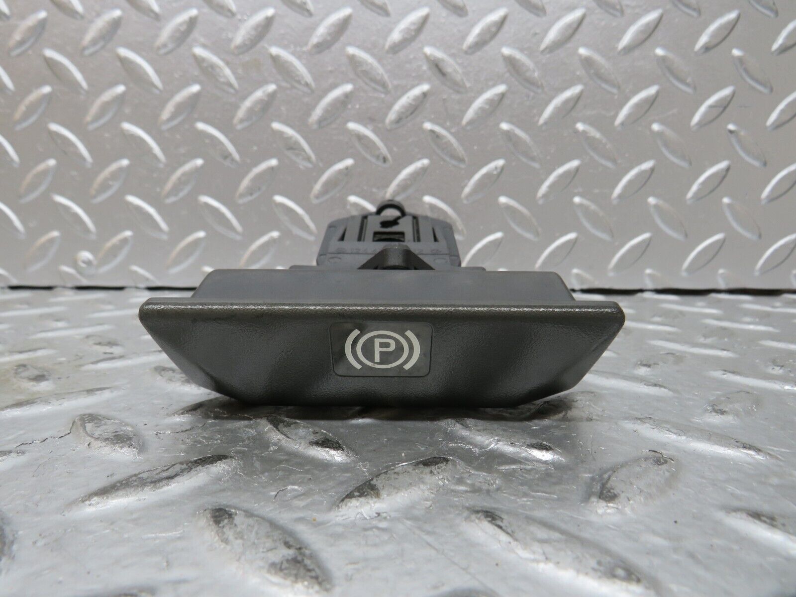 27575 Mercedes-Benz S124 300TE Wagon Parking Brake Release Handle 1244270320