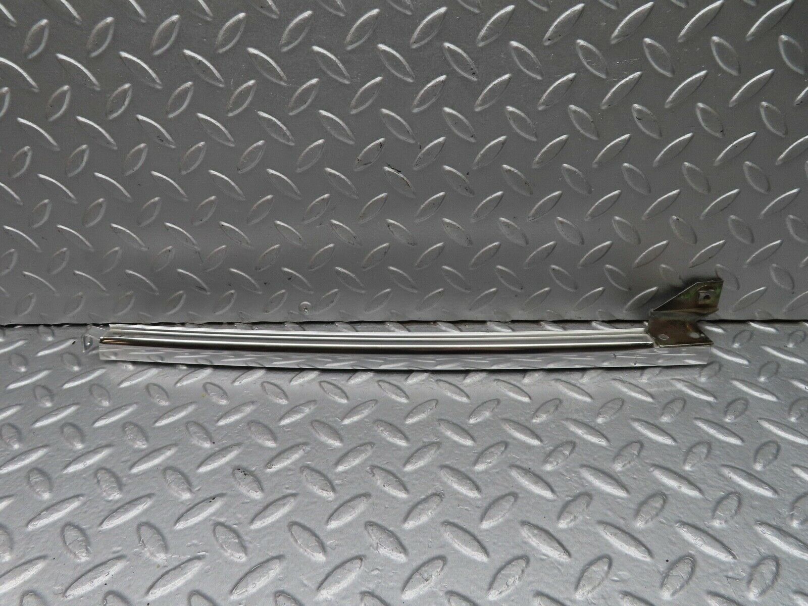 18121 Mercedes-Benz W123 200 Rear Left Chrome Window Channel