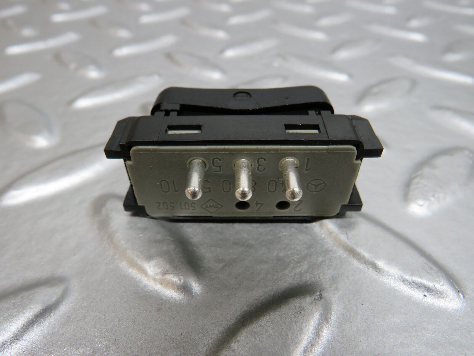 24673 Mercedes-Benz W140 S320 Head Rest Control Switch 1408205210