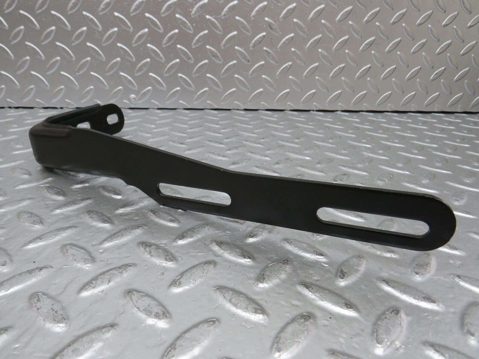 26739 Mercedes-Benz C124 220CE Coupe Exhaust Bracket