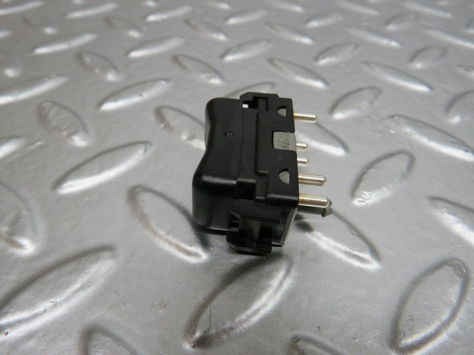 24670 Mercedes-Benz W140 S320 Electric Window Switch Left Side 1408210151