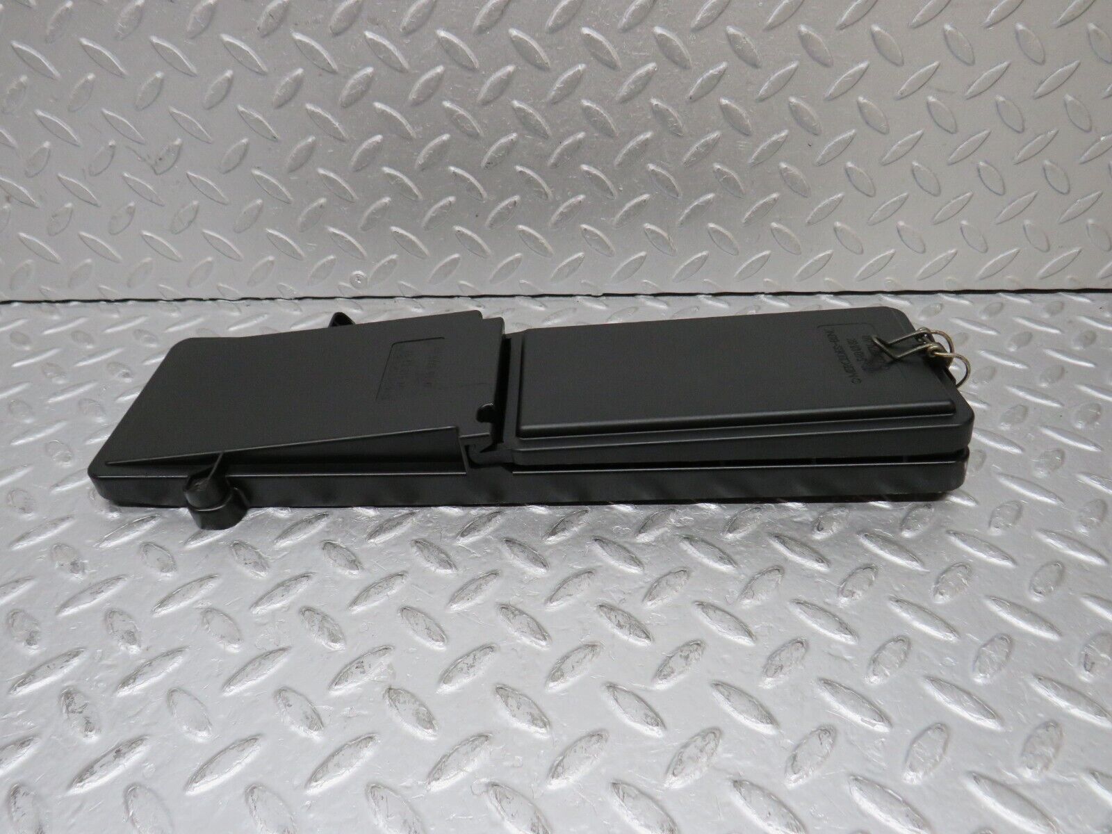 37959 Mercedes-Benz A124 320E Cabriolet Fuse Box Lid 1245452700 1245400282 1245400182