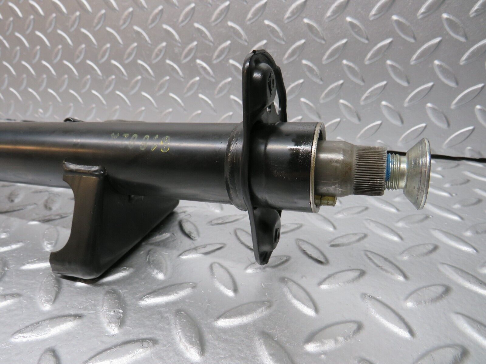 30432 Mercedes-Benz W124 230E Steering Column