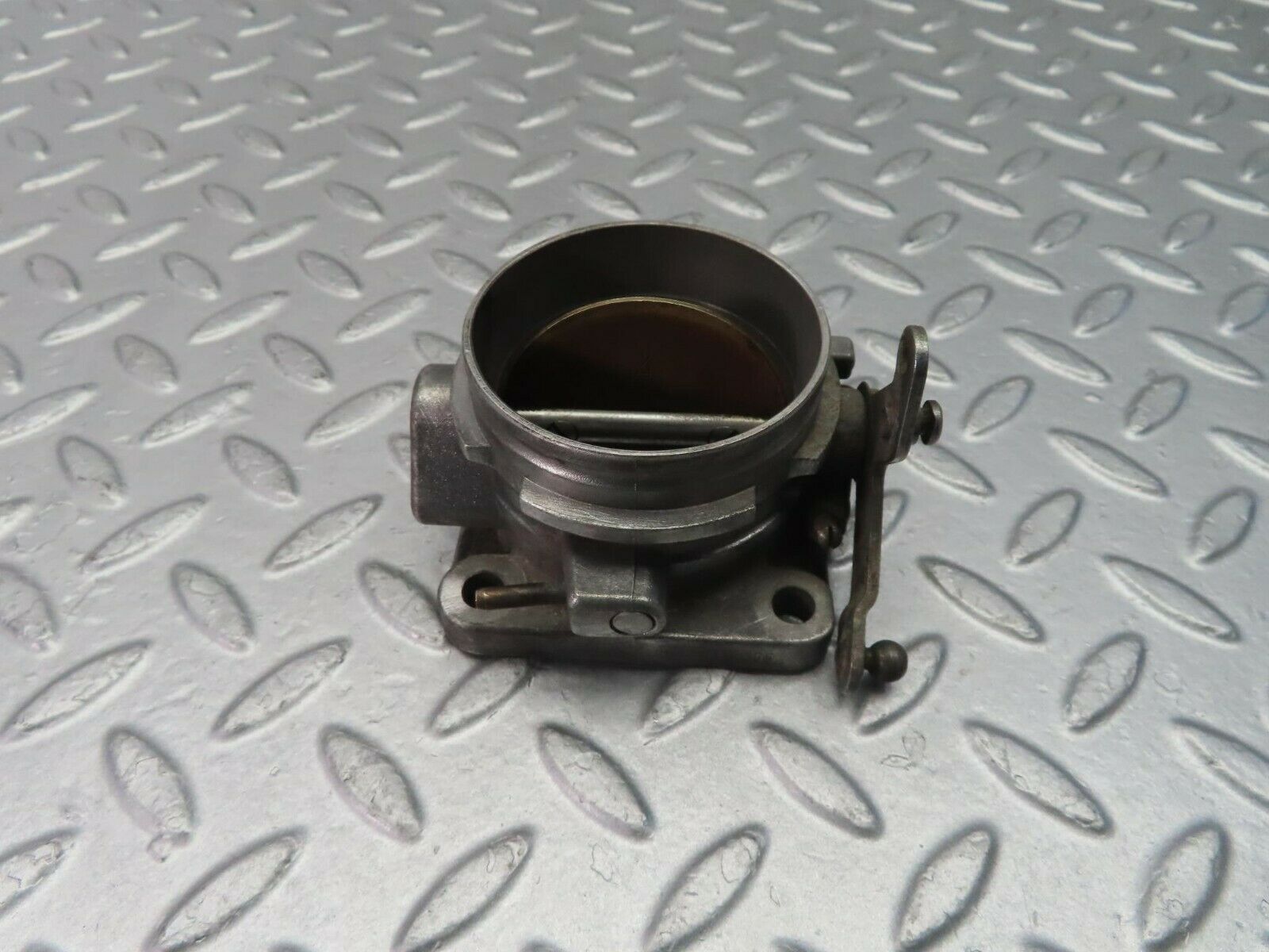 10058 Mercedes-Benz C123 230CE Coupe Throttle Body Valve