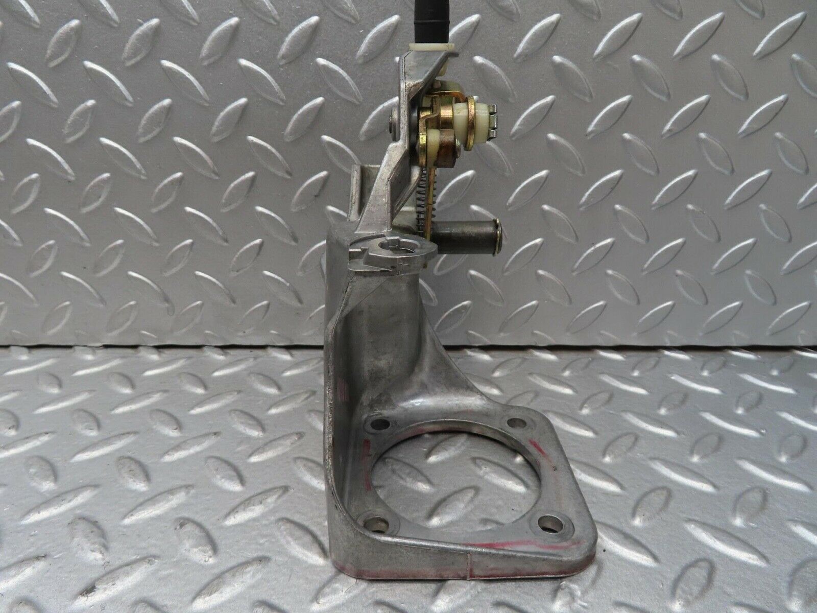 14692 Mercedes-Benz W201 190E Brake Pedal Bracket 1242900919