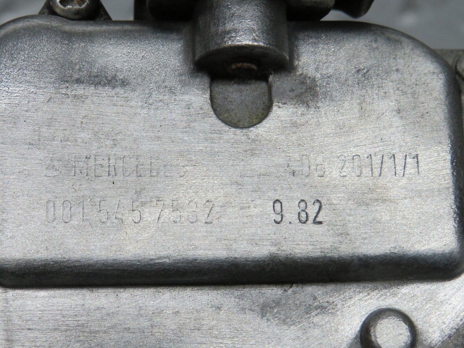 29815 Mercedes-Benz W123 230E Cruise Control Actuator 0015457532