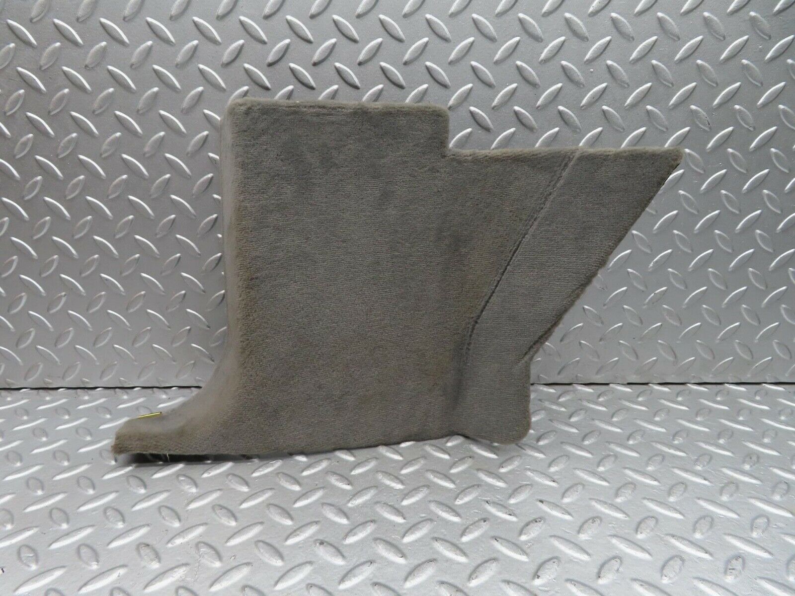 14988 Mercedes-Benz W140 S320 Front Left Kick Panel Grey 1406800380