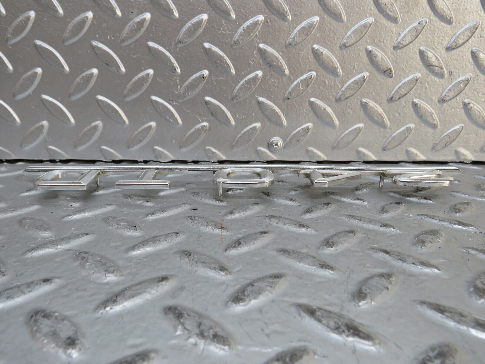 28336 Mercedes-Benz S123 240TD Wagon Trunk Badge Emblem 1238171515