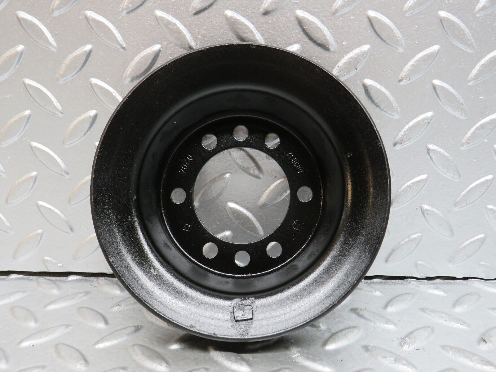 29514 Mercedes-Benz W124 230E Crankshaft Pulley 6030320204