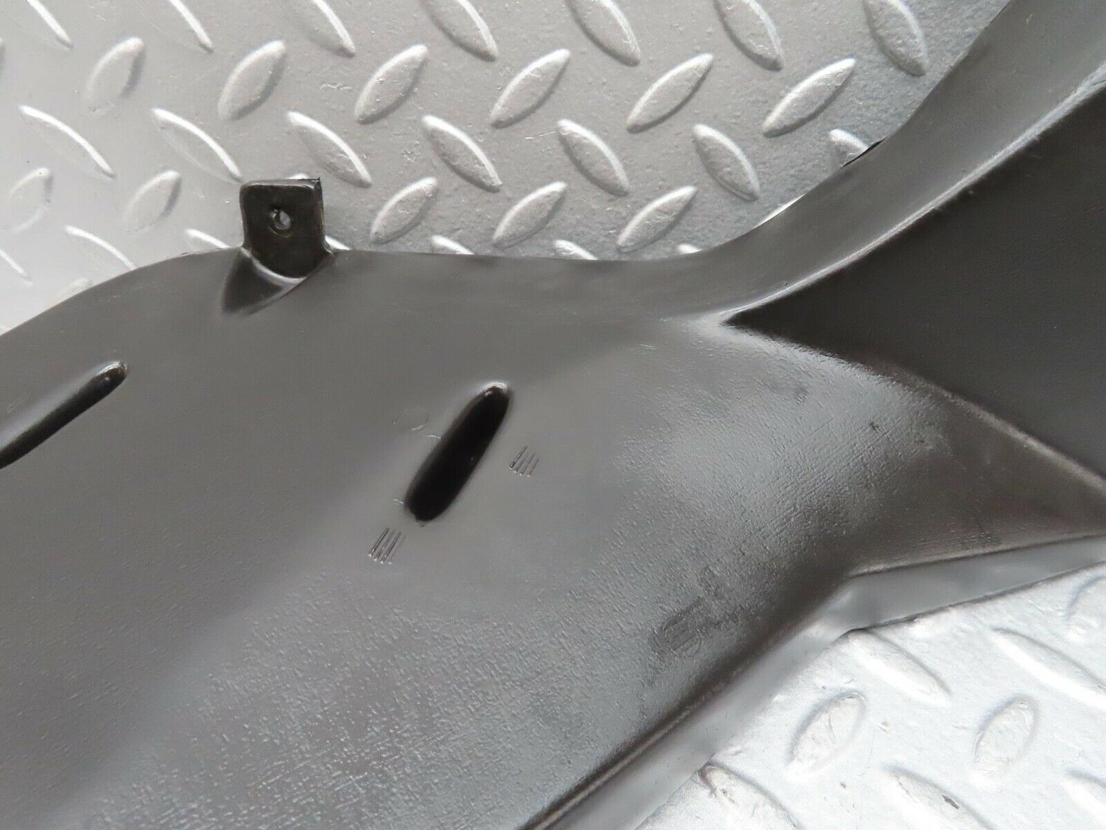 16187 Mercedes-Benz W124 260E Heater Air Duct Vent Right Side 1248311346