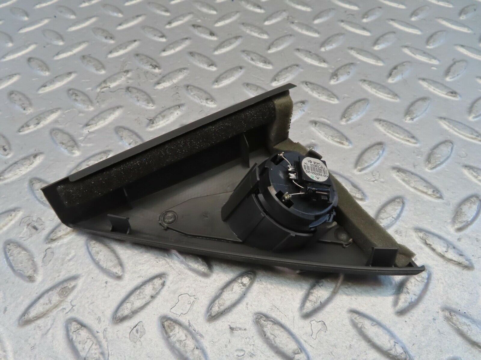 11077 Mercedes-Benz W221 S320 Front Left Door Speaker 2217280356