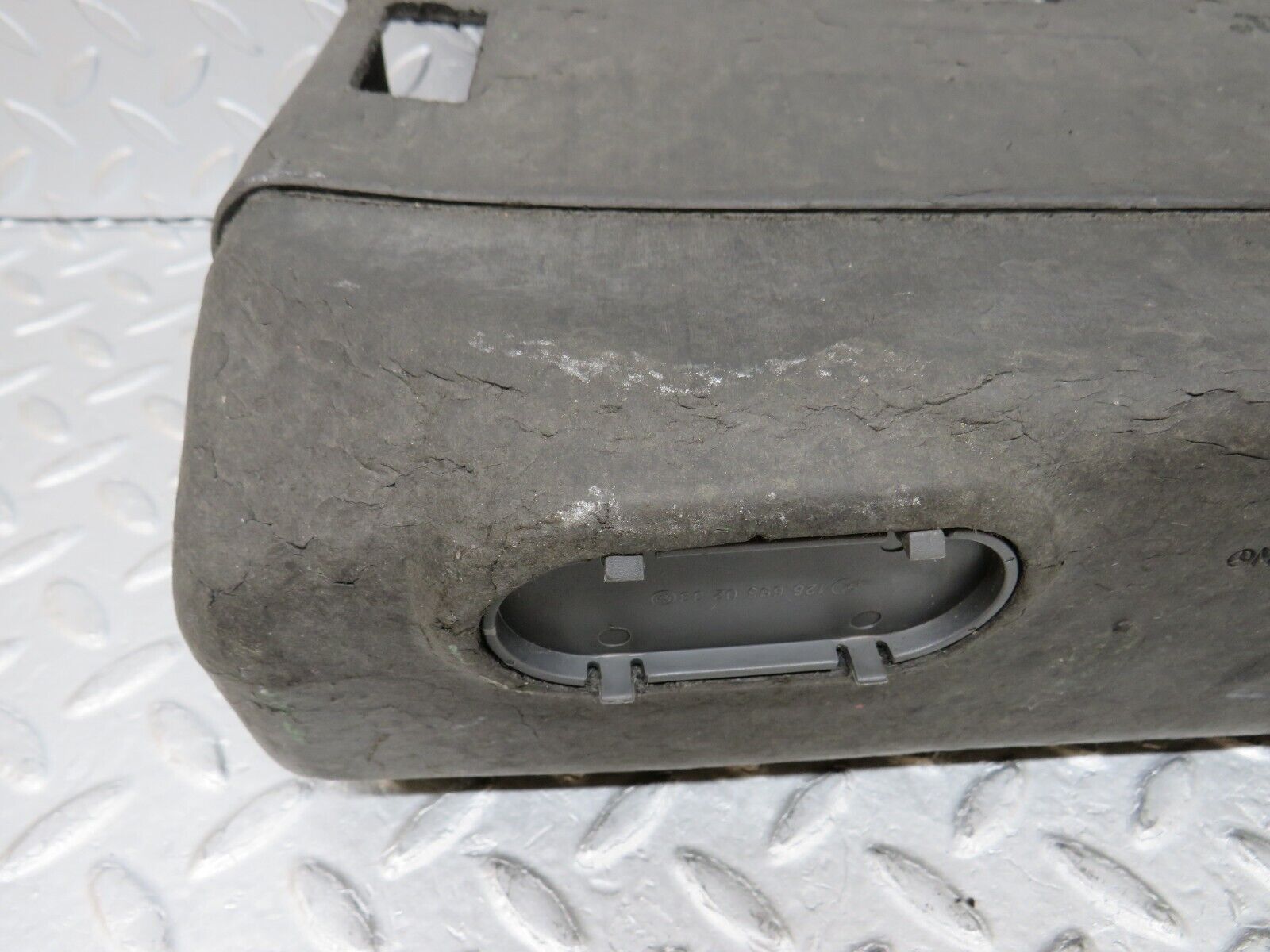 36172 Mercedes-Benz W126 420SE Glove Box 1266800291 1266930233