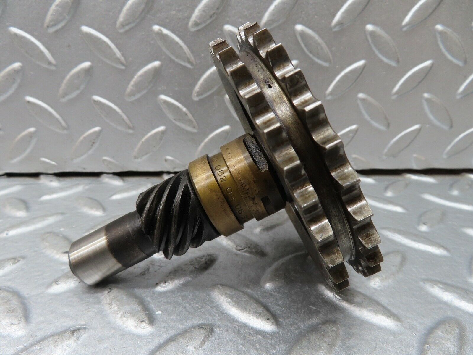 18855 Mercedes-Benz W121 190b Ponton Camshaft Sprocket 1800520302