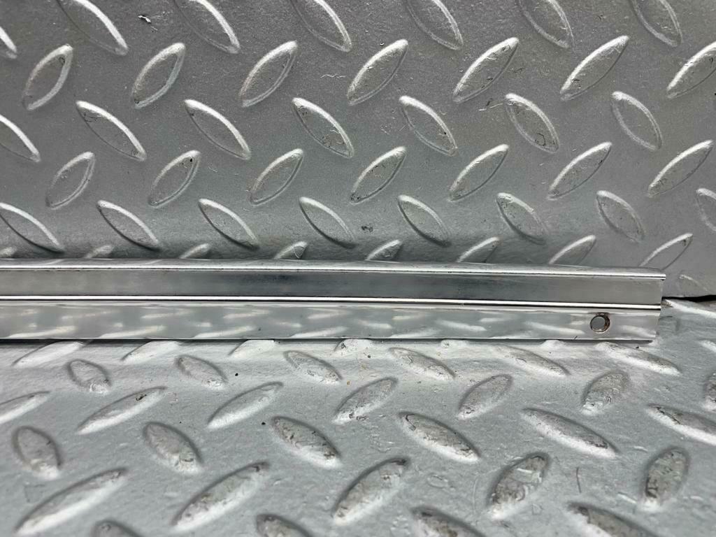 0038 Mercedes-Benz W116 Rear Left Passenger Side Window Trim