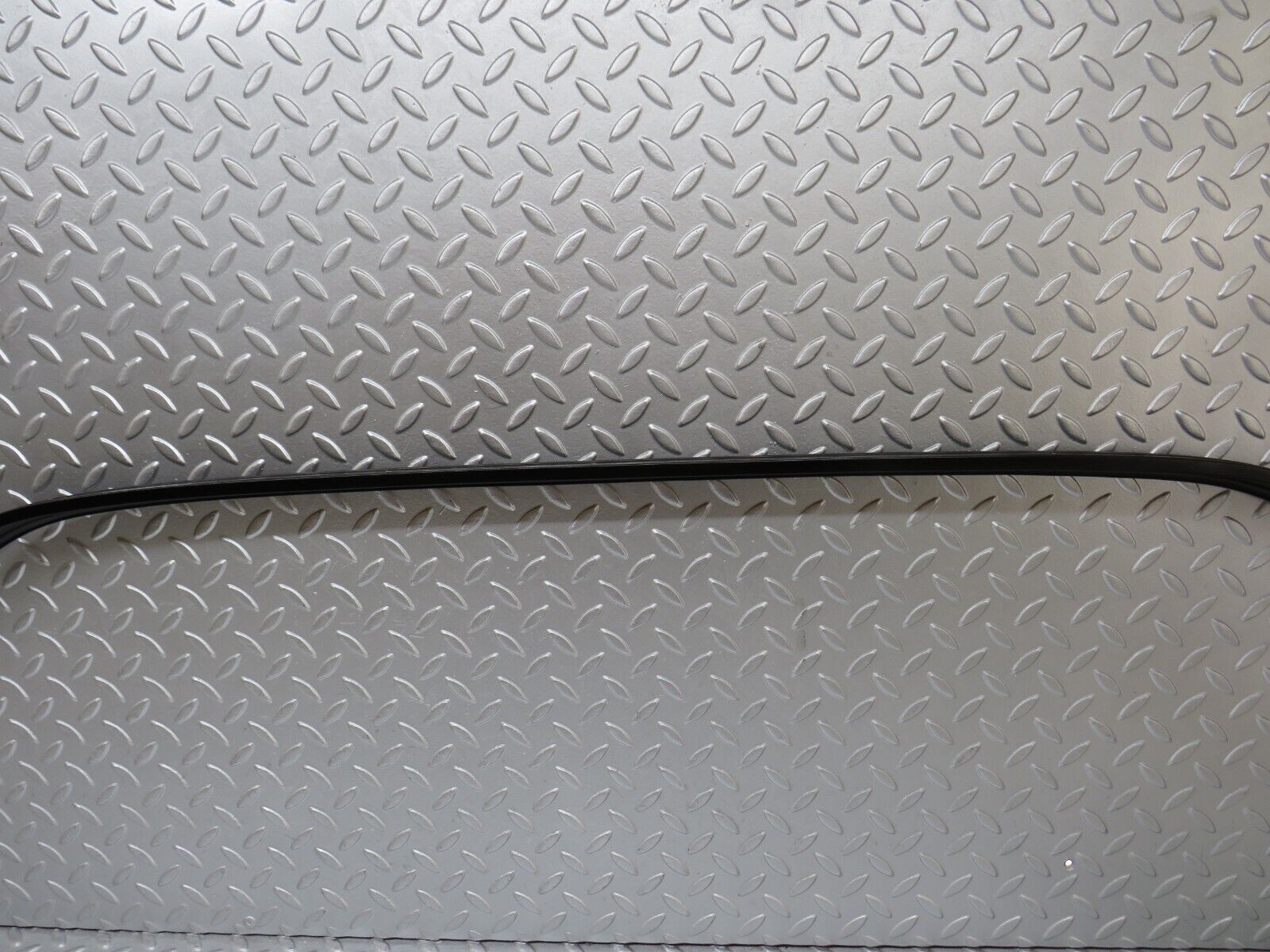 34459 Mercedes-Benz C126 380SEC Coupe Roof Trim Left Side