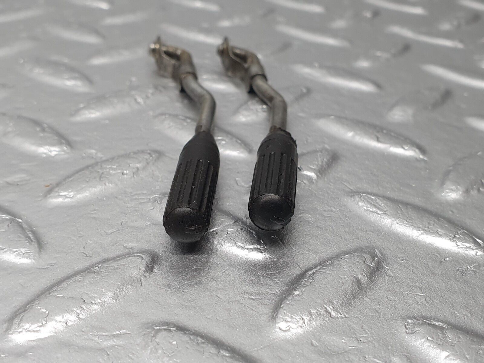 41294 Mercedes-Benz W126 300SE Front Door Lock Knob Pair