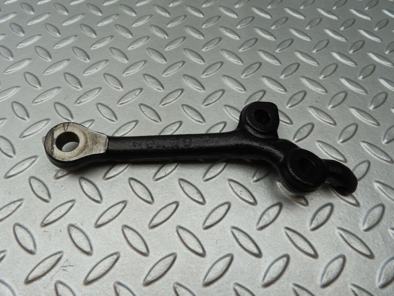 4459 Mercedes-Benz W123 230E Steering Arm