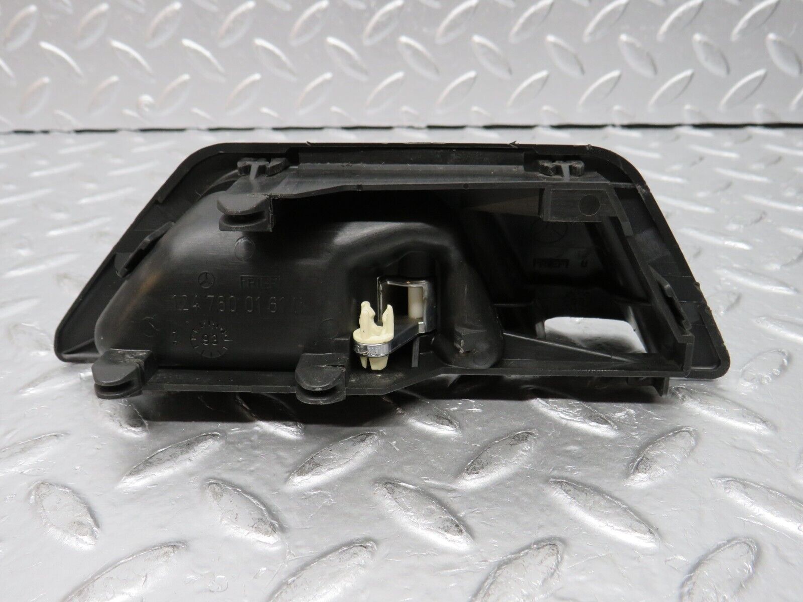 31369 Mercedes-Benz S124 220TE Front Left Interior Door Handle 1247600161