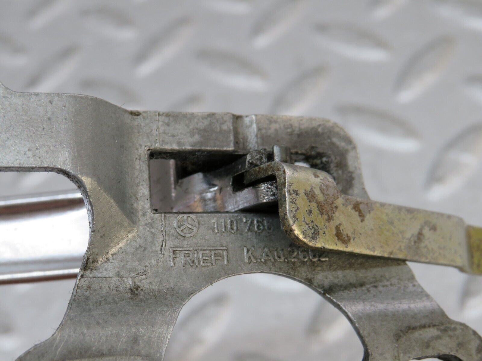 35690 Mercedes-Benz W108 Front Left Interior Door Handle 1157660319