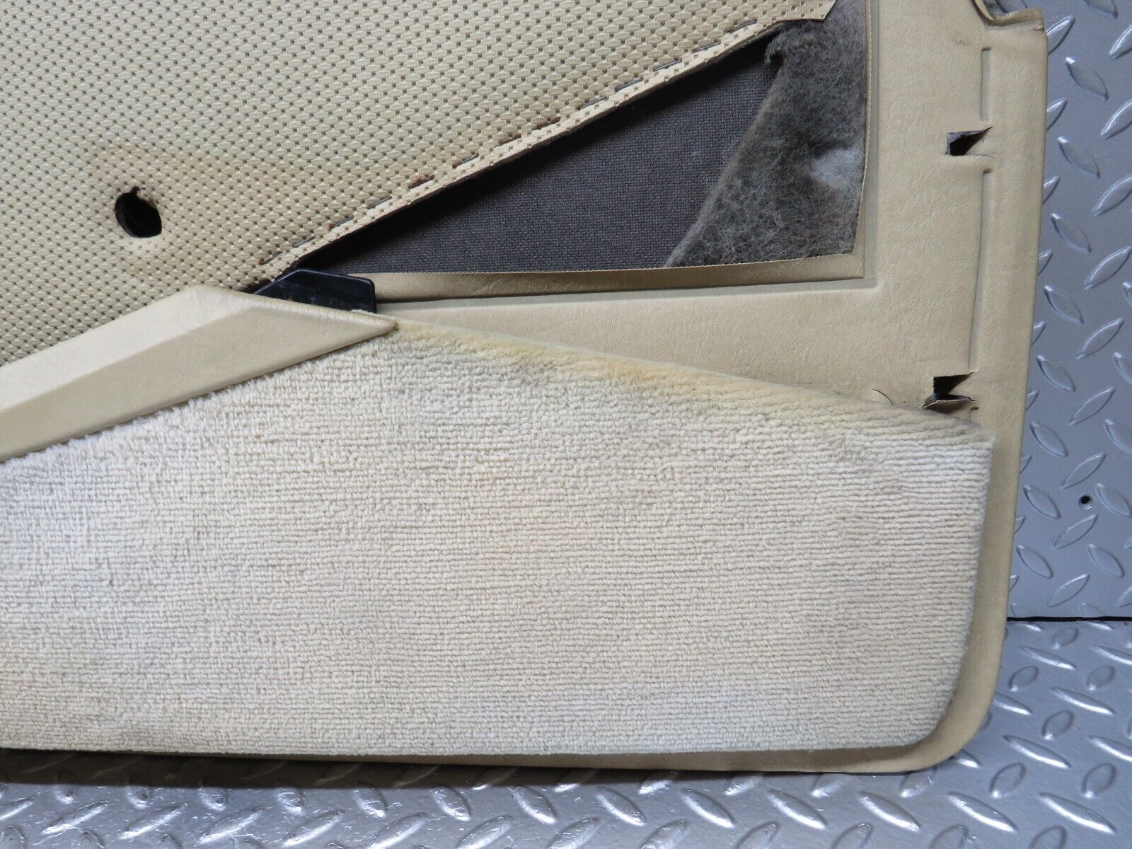 34386 Mercedes-Benz C126 380SEC Coupe Right Door Card 1267270870