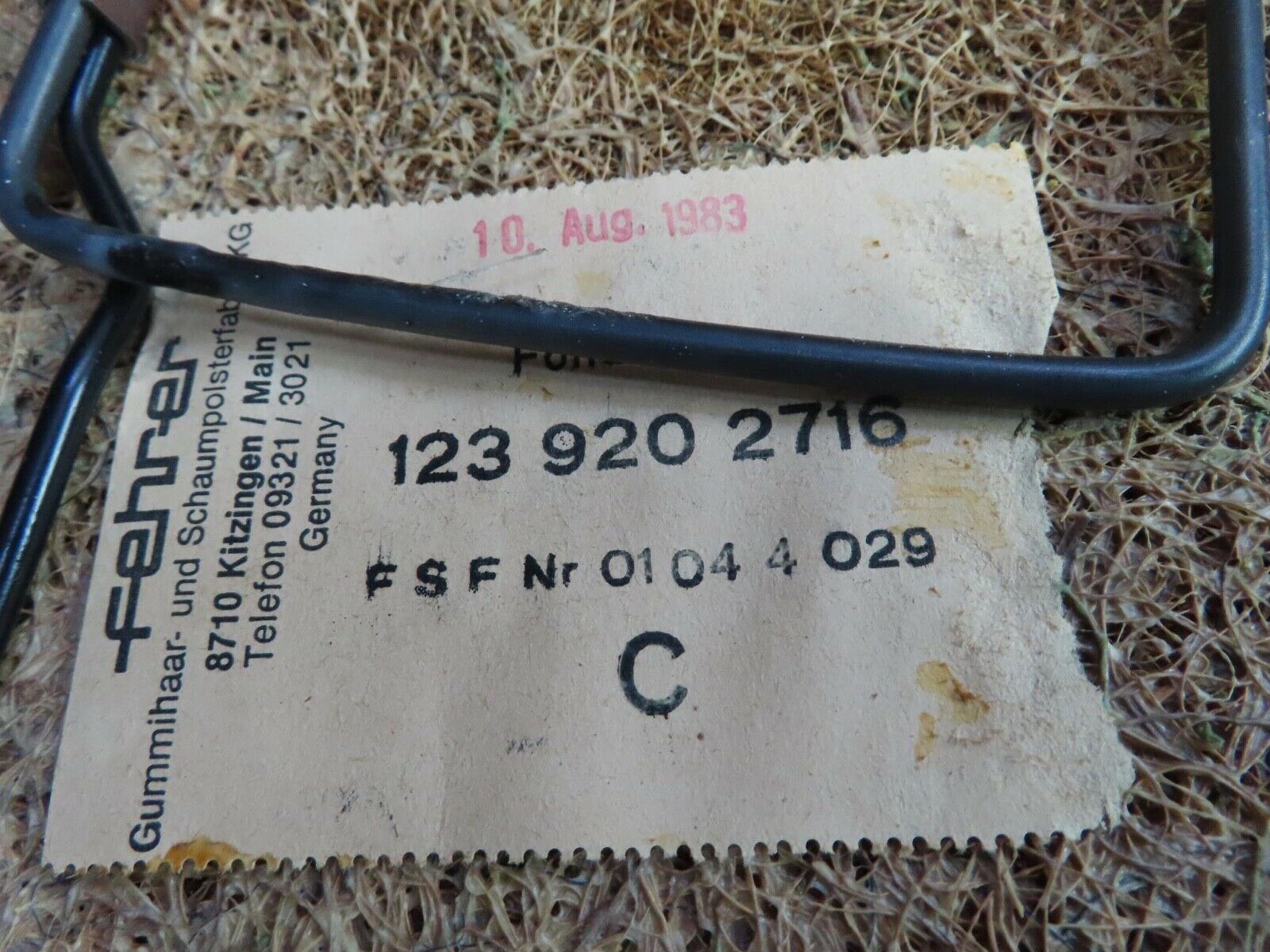 7009 Mercedes-Benz W123 230E Rear Seat 1239202716