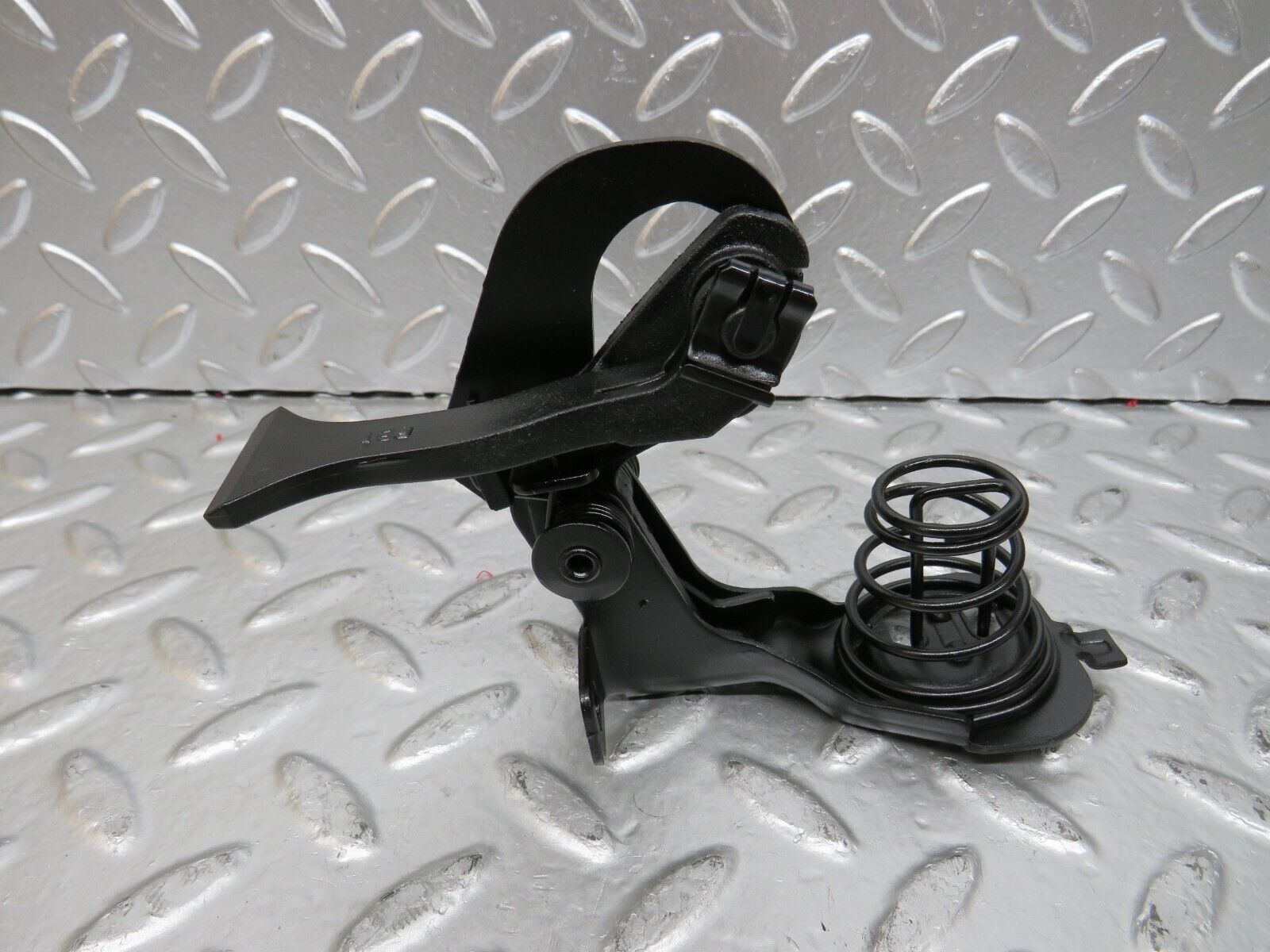 24770 Mercedes-Benz W140 S320 Bonnet Safety Latch