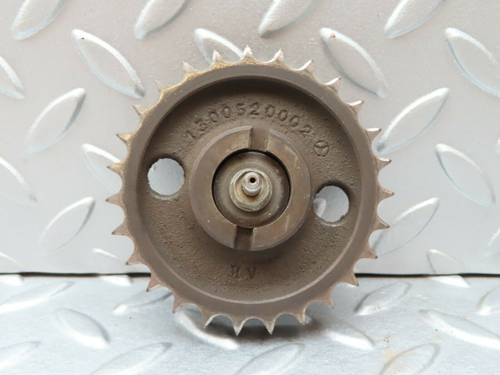 4765 Mercedes-Benz W114 280CE Coupe Timing Gear 1300520002