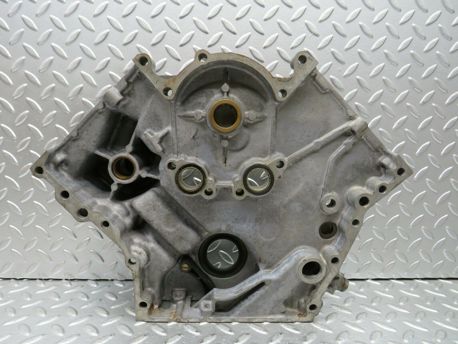 22823 Mercedes-Benz C107 450SLC Coupe Timing Chain Cover 1170151001