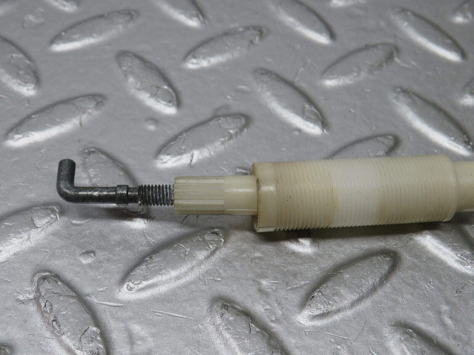 36151 Mercedes-Benz W126 420SE Heater Regulator 1268300485