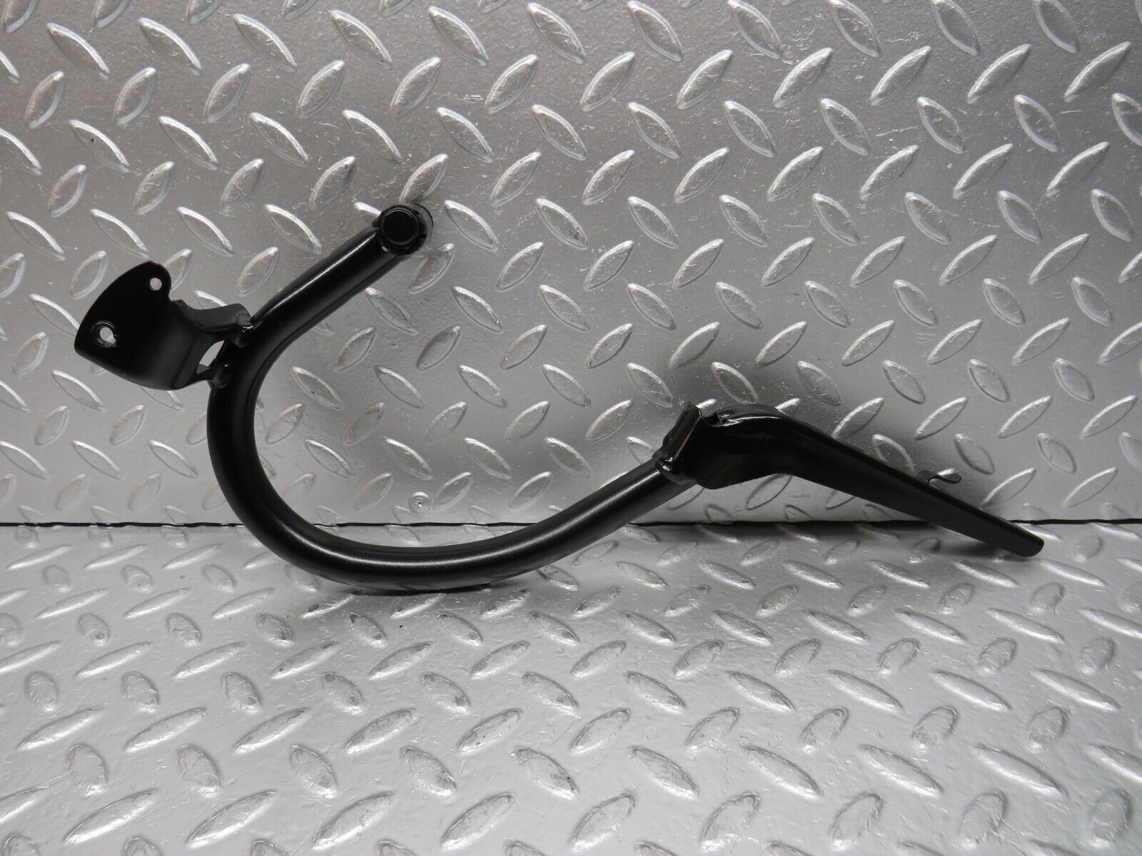 31662 Mercedes-Benz W201 190LE 1.8L Trunk Lid Hinge Left Side