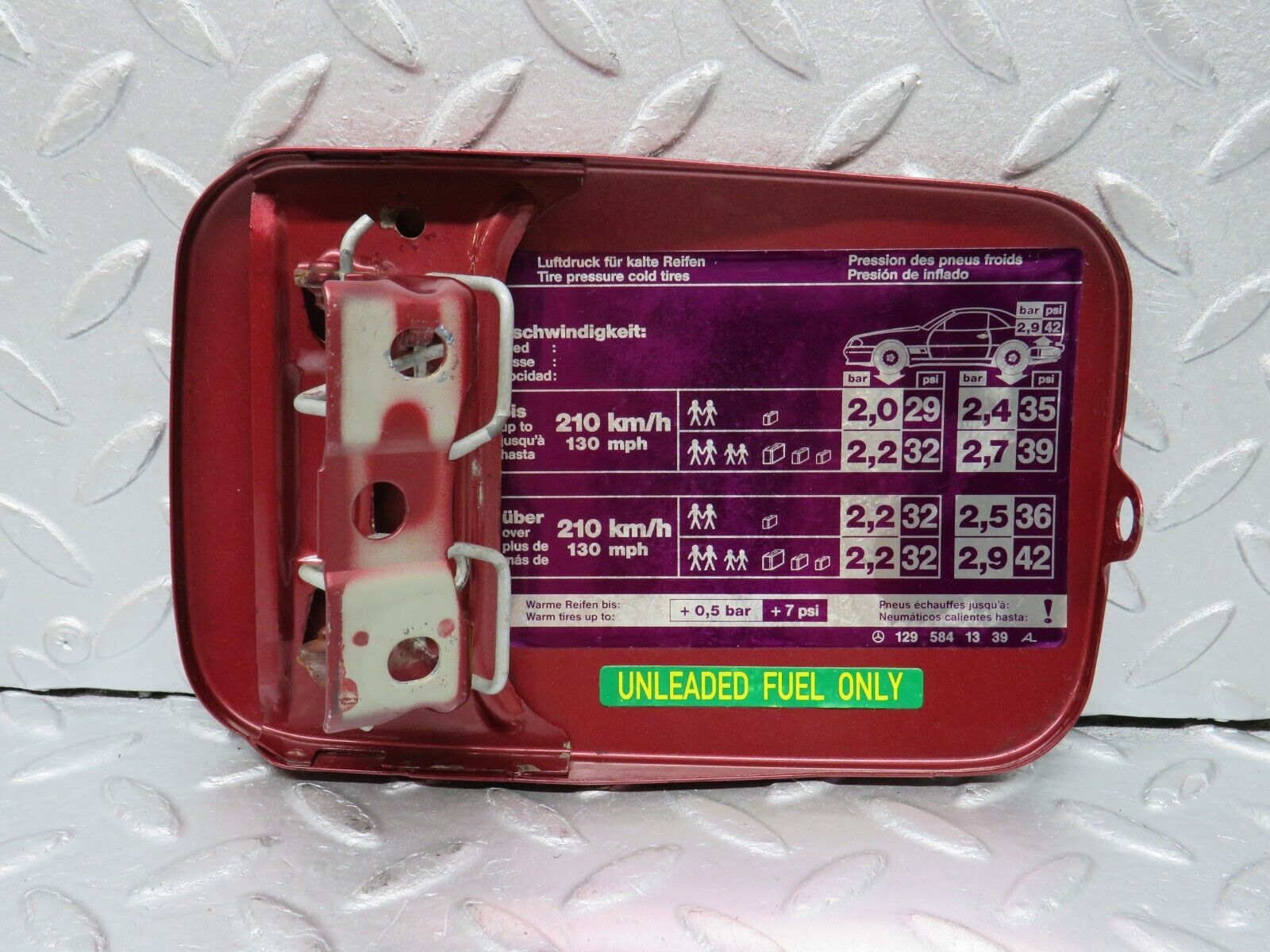 38245 Mercedes-Benz R129 280SL Coupe Fuel Tank Flap Cap 1295841339