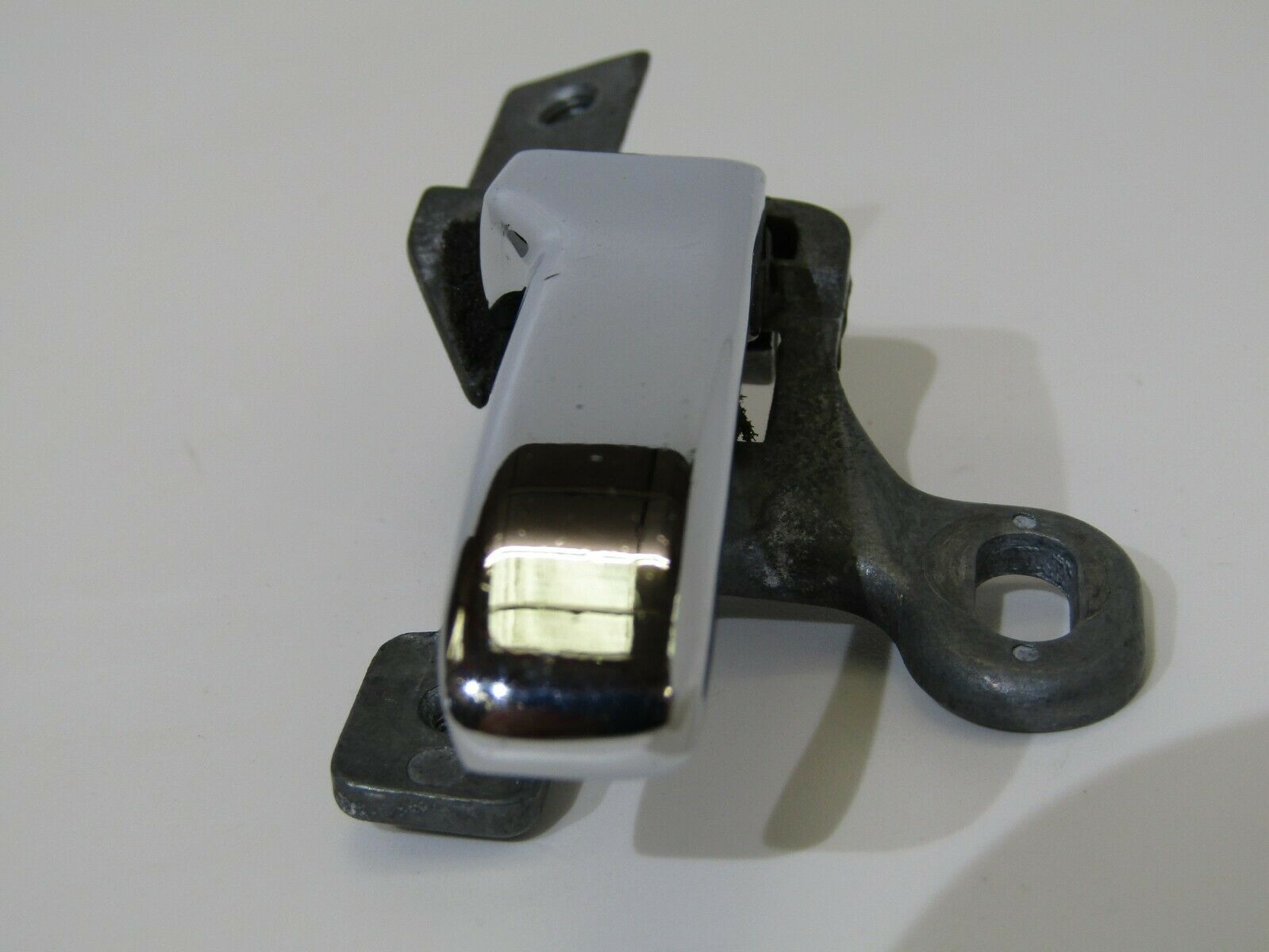 1035 Mercedes-Benz C123 230CE Right Interior Door Handle 1237600261