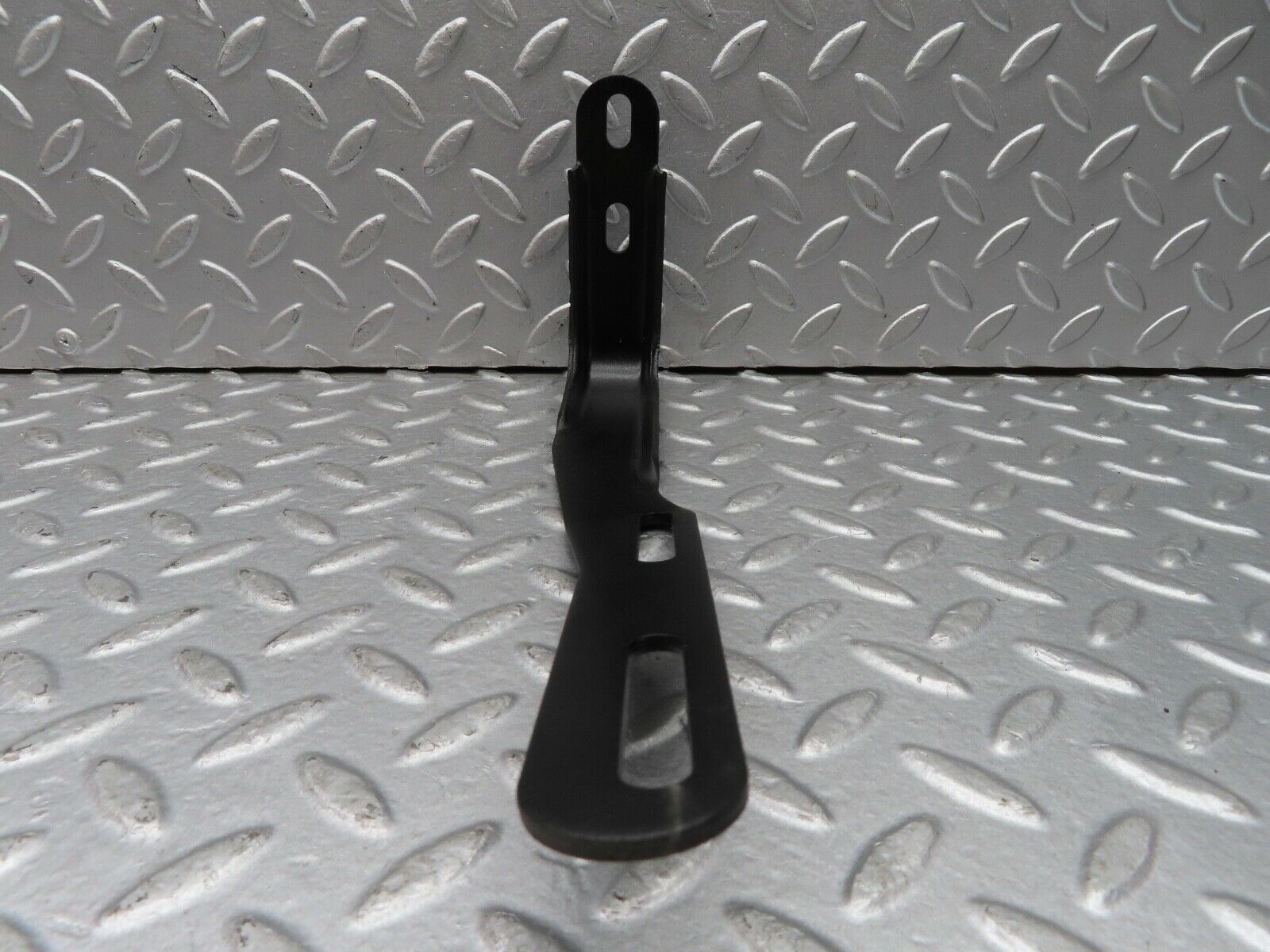 18505 Mercedes-Benz R129 300SL Coupe Exhaust Bracket