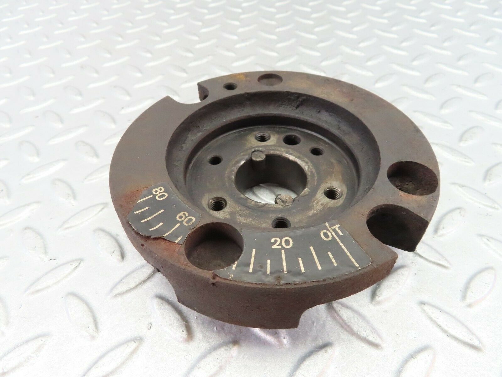 7995 Mercedes-Benz W115 220D Crankshaft Vibration Damper Pulley 6150311007