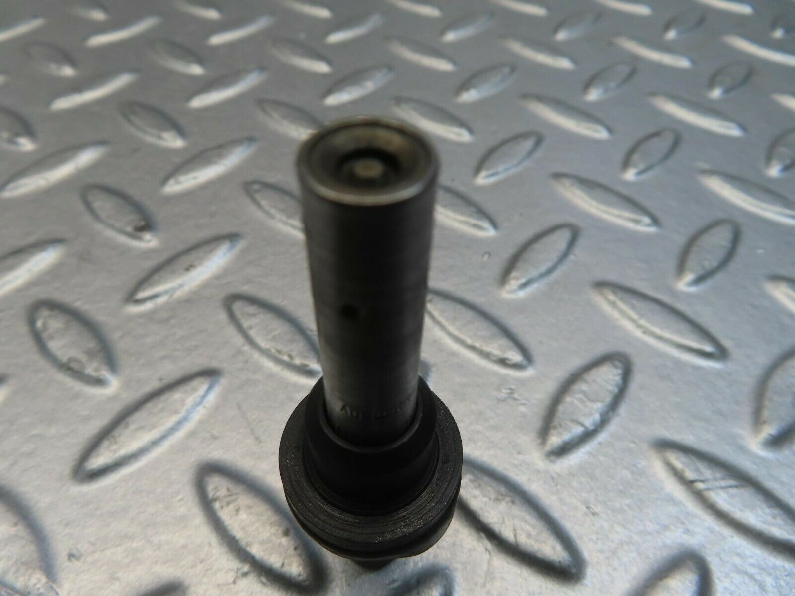 11479 Mercedes-Benz C123 230CE Coupe Fuel Injector Bosch 0437502010