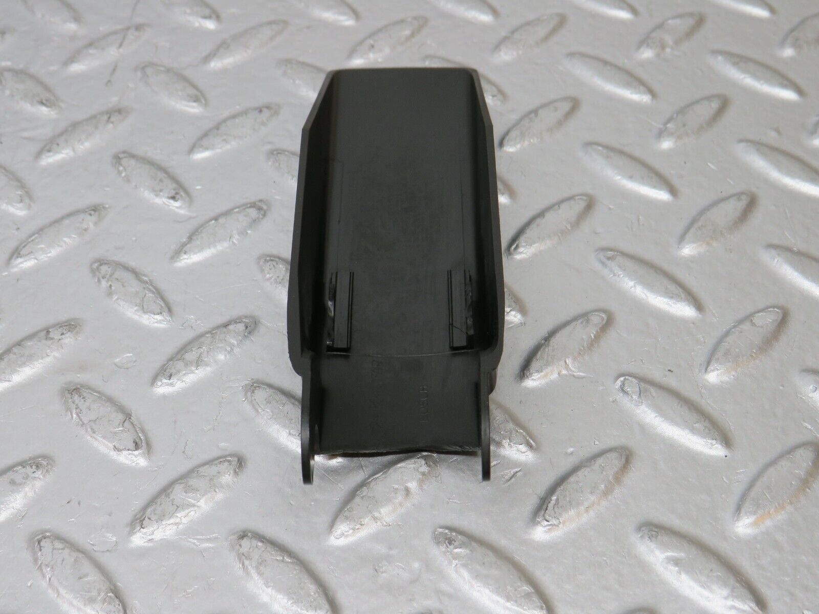 31253 Mercedes-Benz S124 220TE Windscreen Wiper Arm Cover Bosch 1248240349