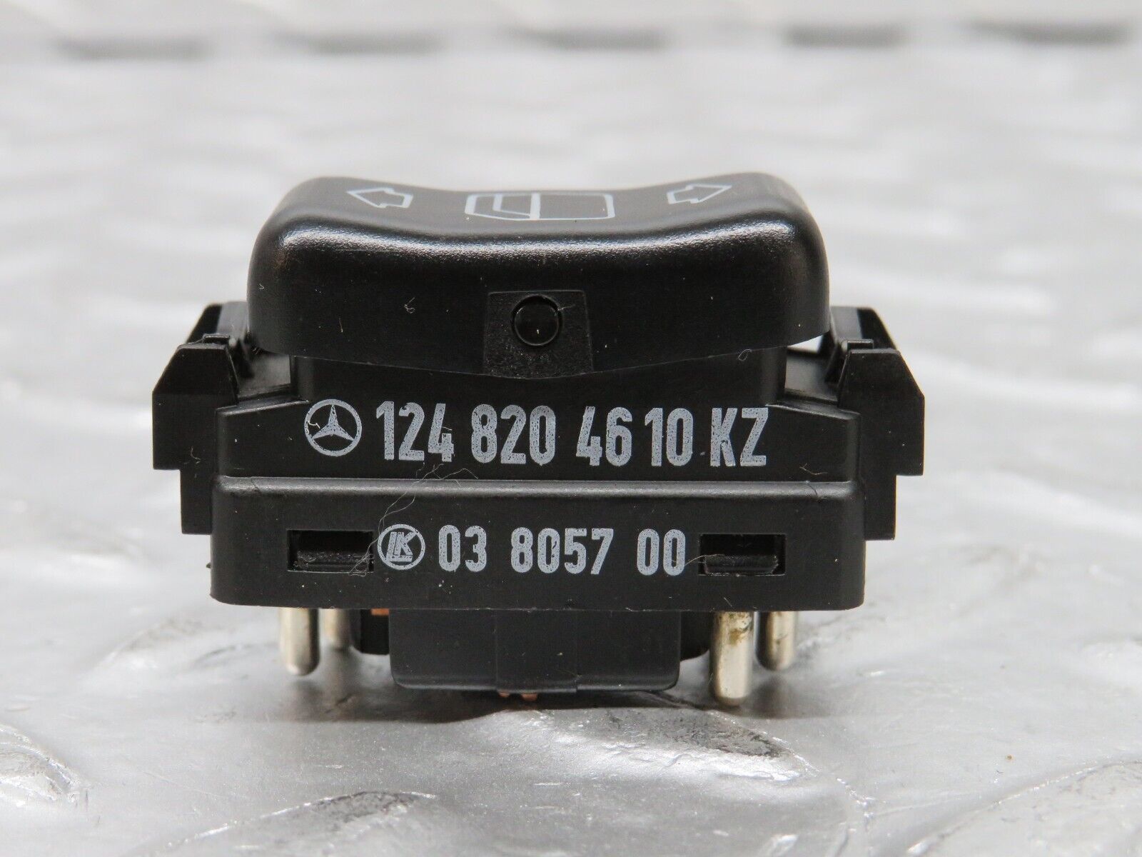 32470 Mercedes-Benz S124 300TE Wagon Electric Window Switch Left 1248204810
