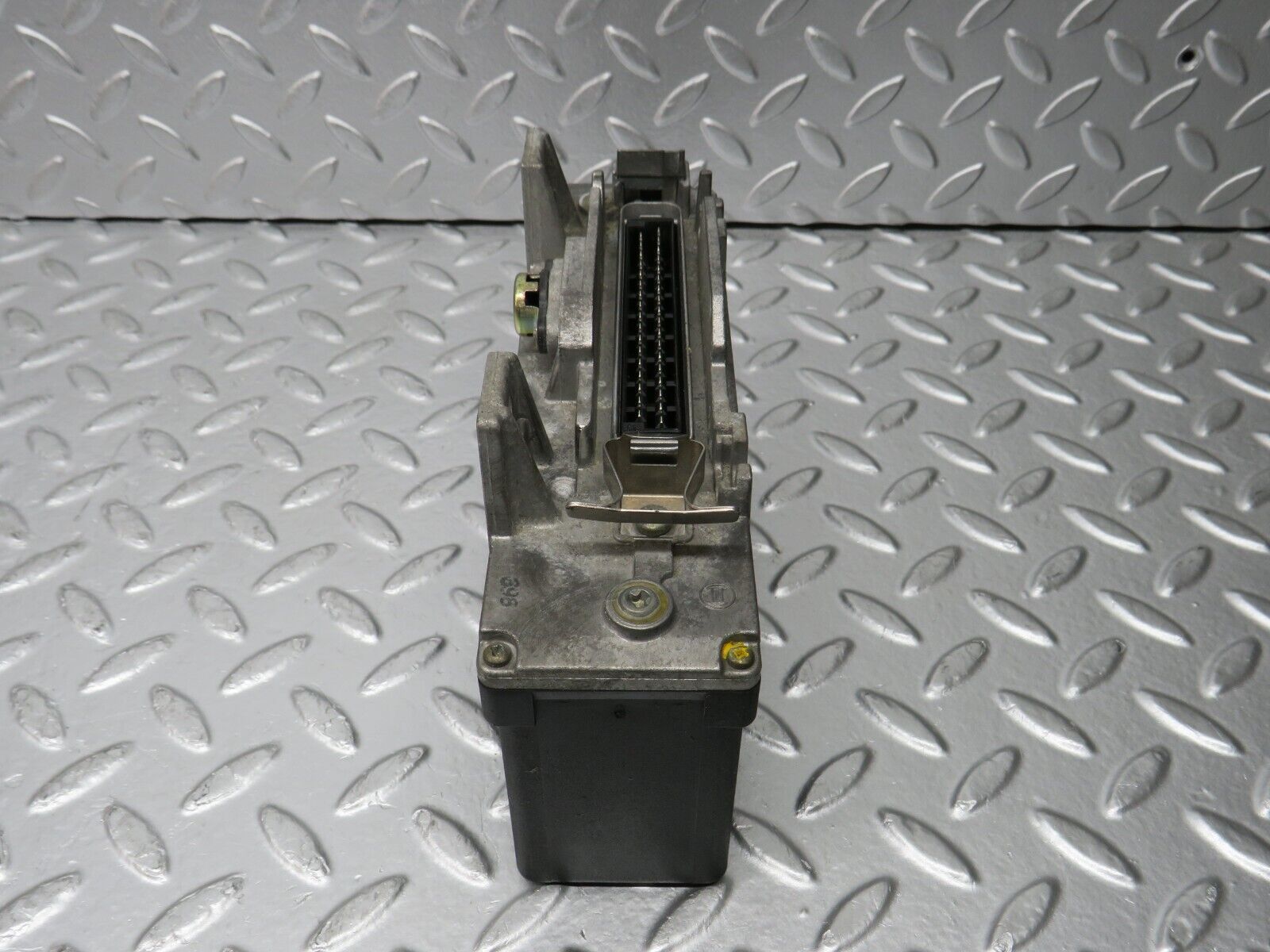 31238 Mercedes-Benz S124 220TE ABS Control Unit ECU Bosch 0055455132 026510102