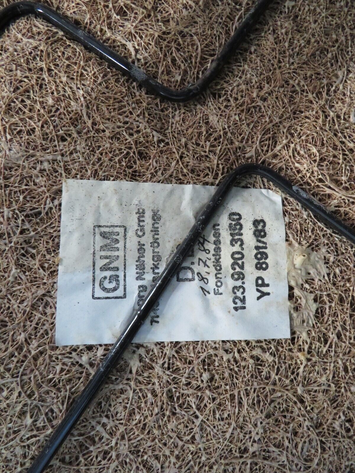 3247 Mercedes-Benz W123 230E Rear Seat Beige Fabric 1239203150