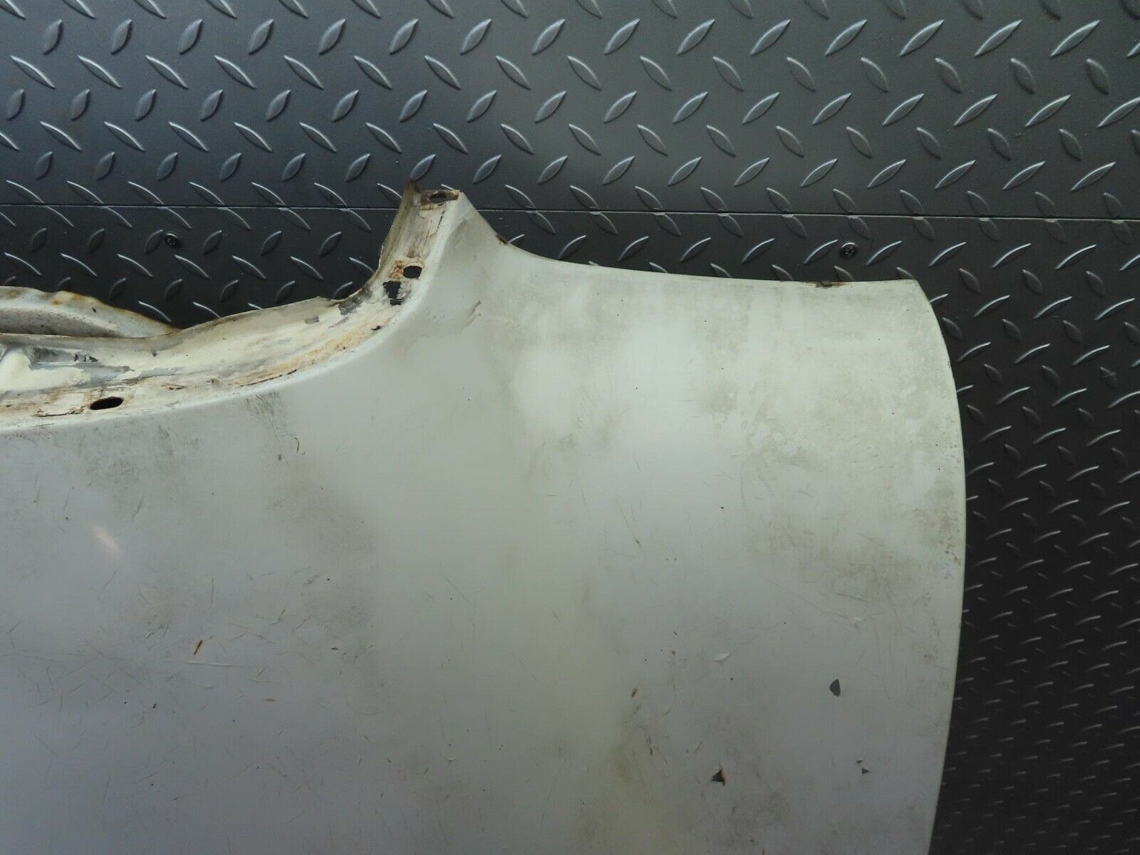 13021 Mercedes-Benz W111 220S Bonnet