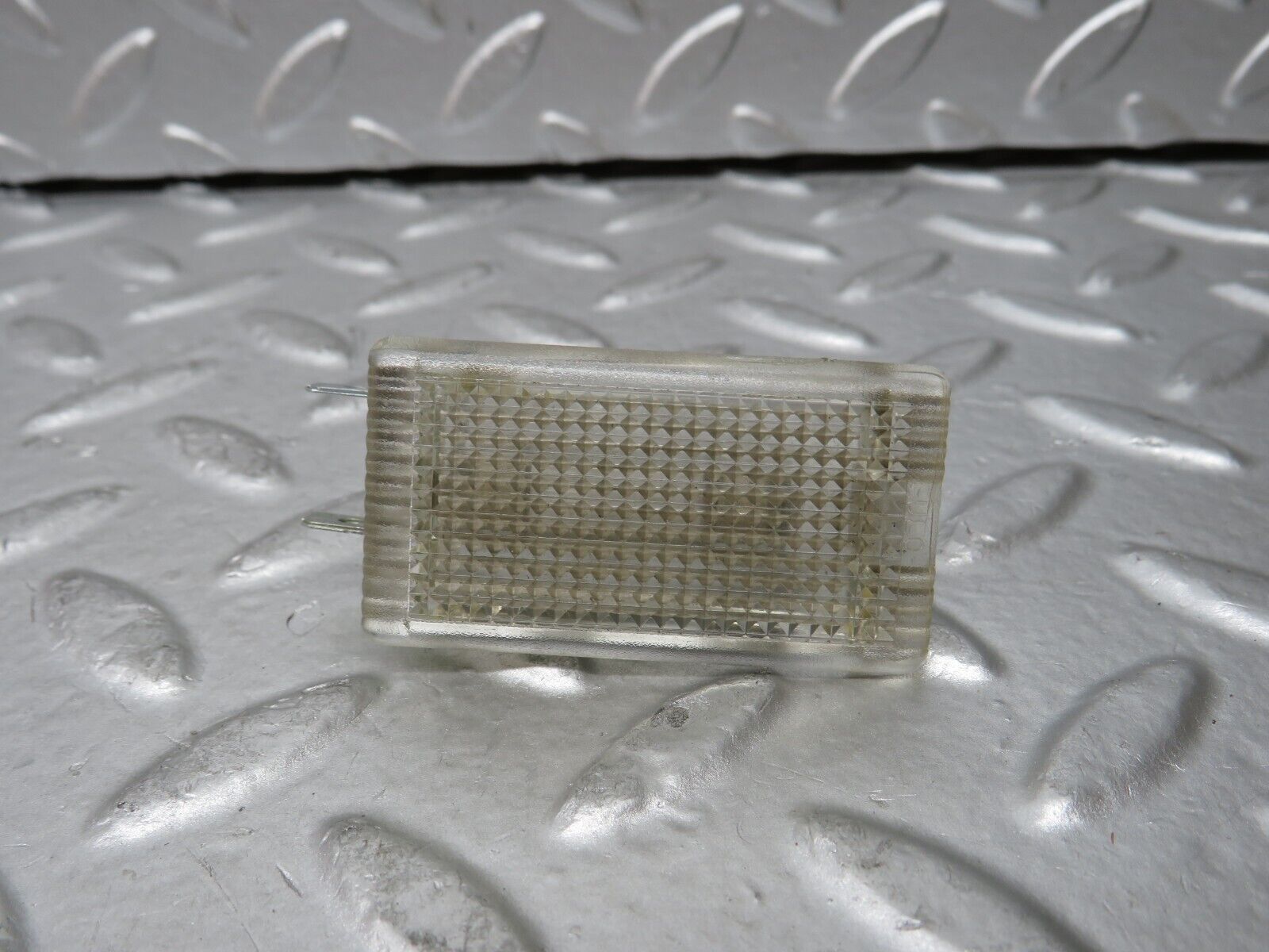 29897 Mercedes-Benz W123 230E Glove Box Light