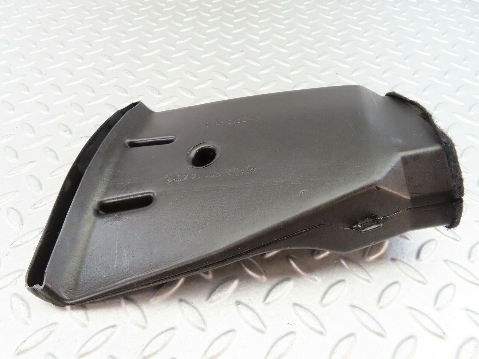 7643 Mercedes-Benz S123 230TE Wagon Heating Air Duct Left Side 1238310446