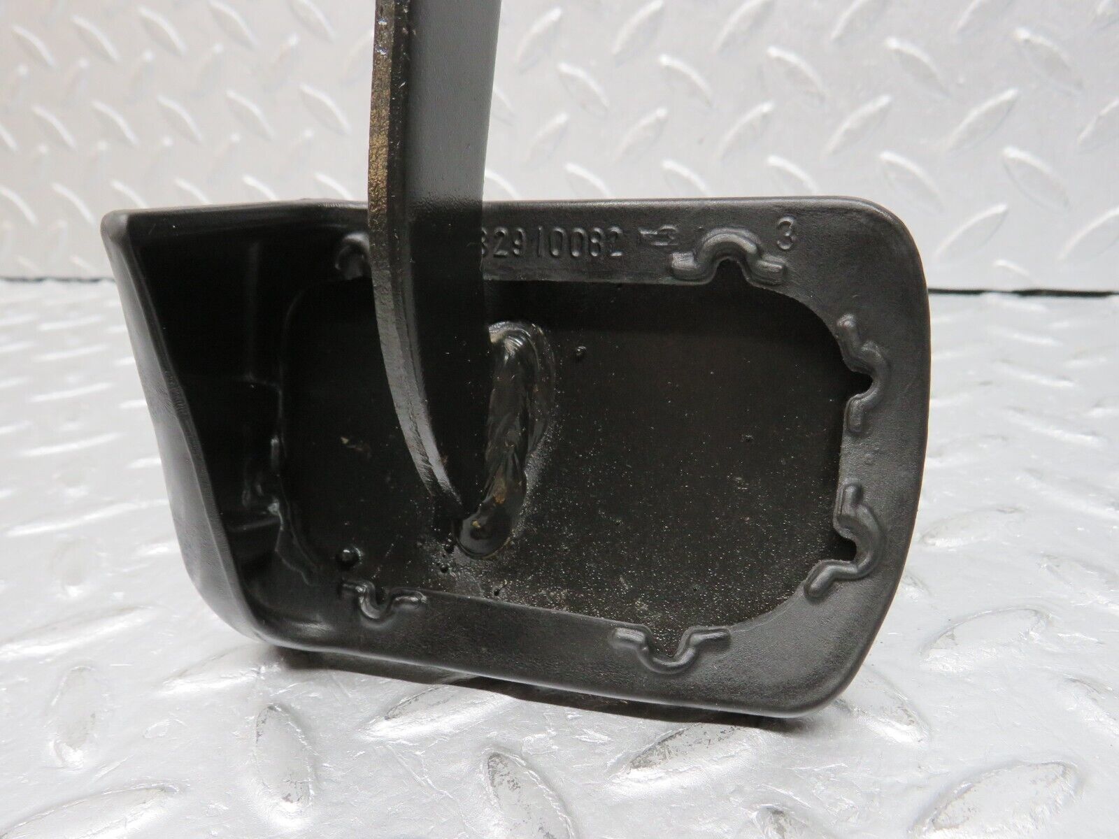 38408 Mercedes-Benz R129 280SL Coupe Brake Pedal With Rubber 1232910082