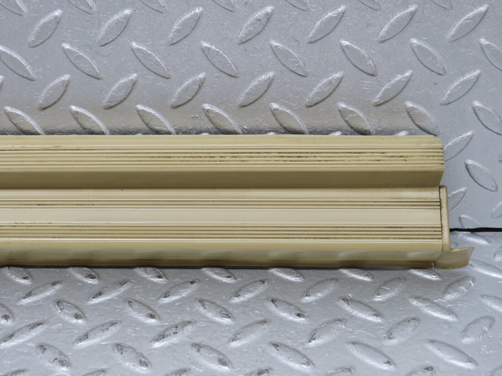 38696 Mercedes-Benz W201 190E 2.6L Front Left Door Sill