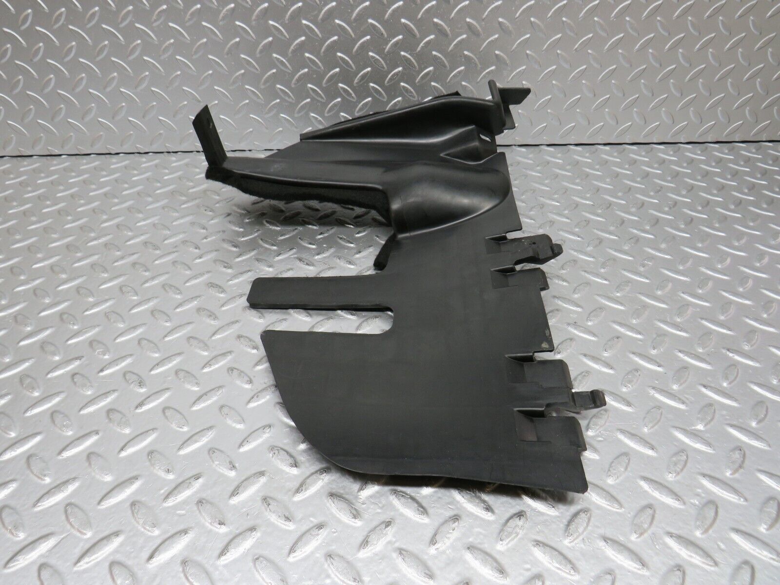 31300 Mercedes-Benz S124 220TE Wagon Under Dash Panel Right Side 1246802017