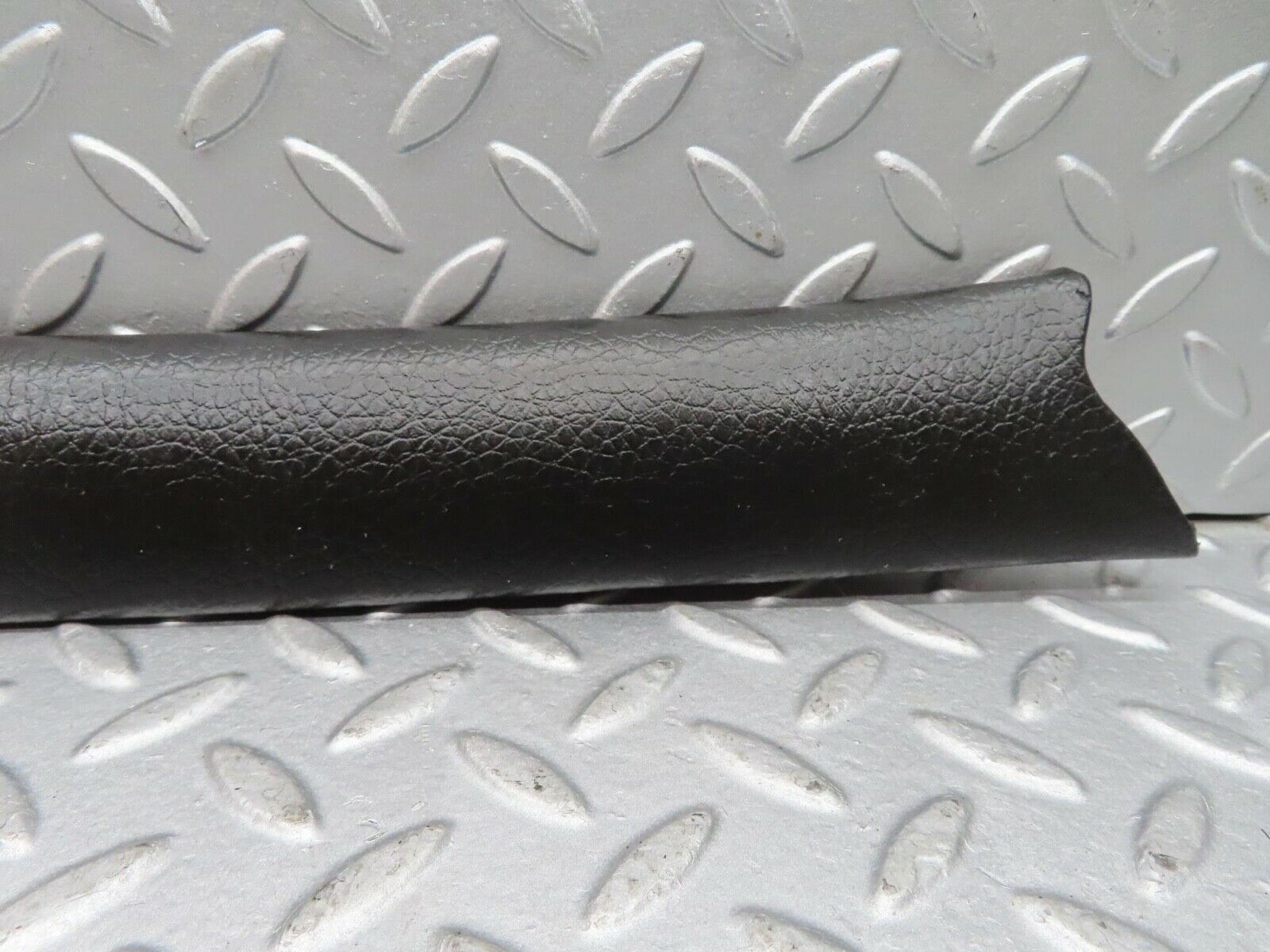 12248 Mercedes-Benz W108 280SE 3.5 A Pillar Trim Cover Right Black