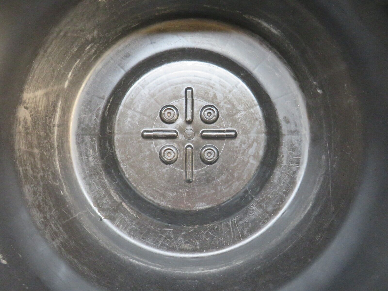 29259 Mercedes-Benz W124 230E Spare Wheel Holder 1248900007