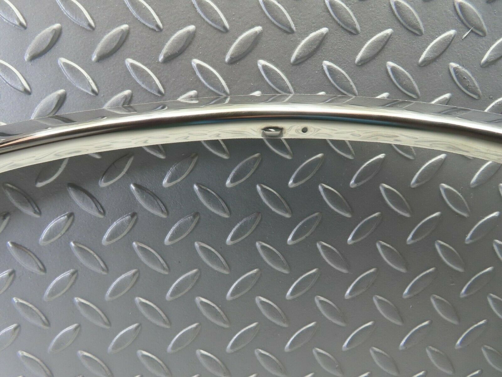 10027 Mercedes-Benz C123 230CE Coupe Wheel Arch Chrome Fender Wing Trim Front Right